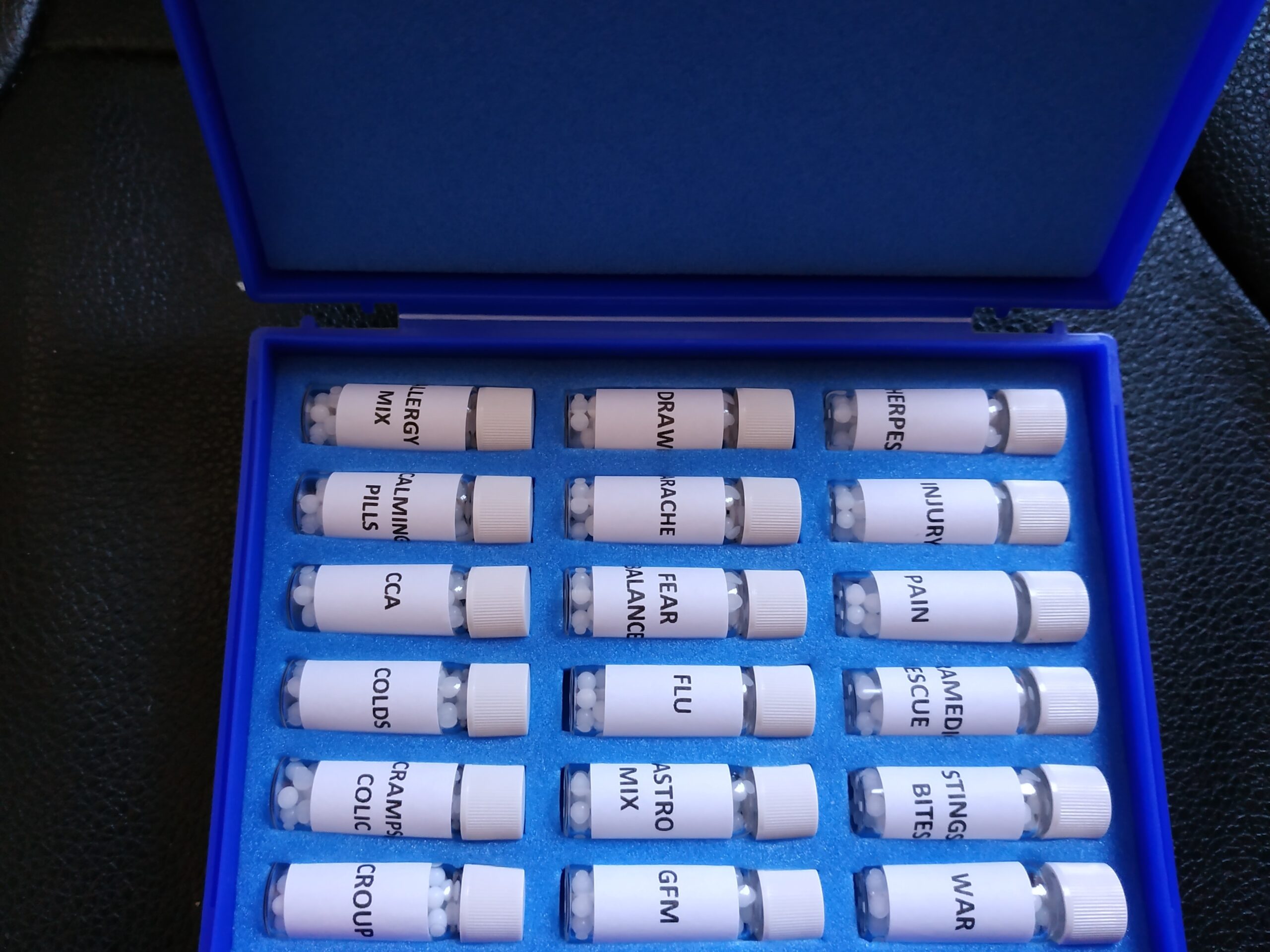 Narayani 18 Remedy Kit for every day use. - Image 2